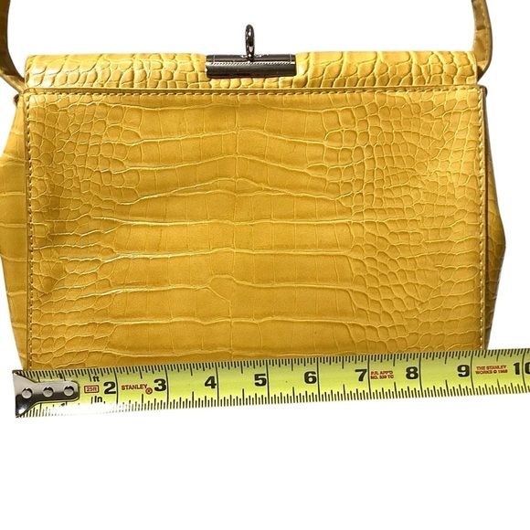 Top Handle Yellow Faux Crocodile Embossed Handbag Turn Lock Closure Like New - Picture 12 of 14